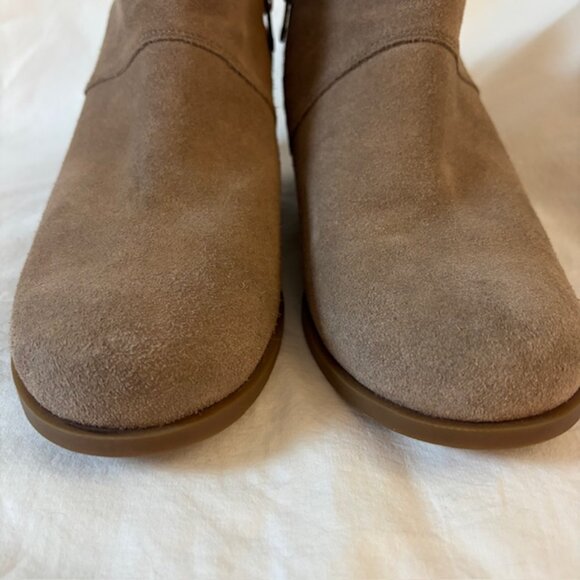 Koolaburra by Ugg Sofiya Suede Studded Ankle Bootie in Amphora Beige Size 11 - Picture 5 of 12